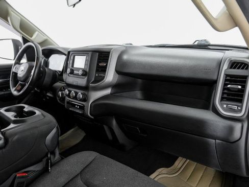 Used 2019 RAM 1500 Tradesman AWD/4WD image 10