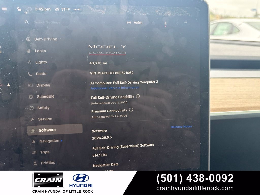 Used 2022 Tesla Model Y Performance AWD/4WD image 1