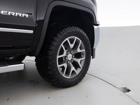 Used 2016 GMC Sierra 1500 SLT w/ SLT Premium Package image 18