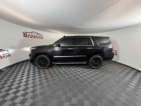 Used 2019 Cadillac Escalade Luxury image 7
