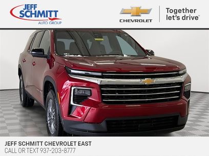 Certified 2025 Chevrolet Traverse LT w/ Driver Confidence Package