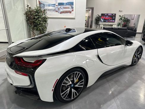 Used 2015 BMW i8 AWD/4WD image 2