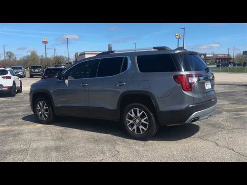 Used 2020 GMC Acadia SLT w/ LPO, Floor Liner Package FWD image 30