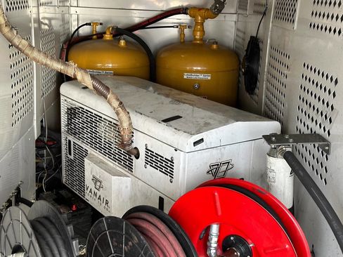 Used 2017 Mercedes-Benz Sprinter 3500 w/ Suspension Package II image 27