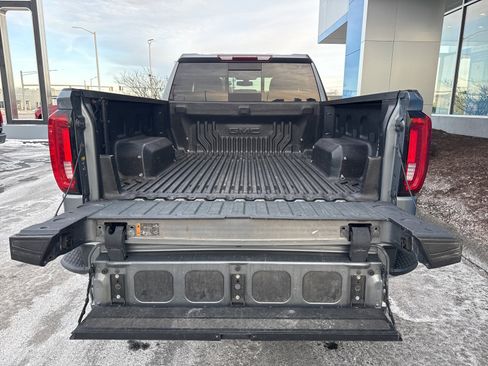 Used 2019 GMC Sierra 1500 SLT w/ SLT Premium Package image 12
