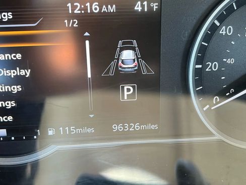 Used 2020 Nissan Kicks SV FWD image 11
