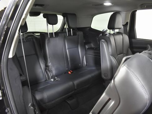 Used 2023 Subaru Ascent Touring image 38