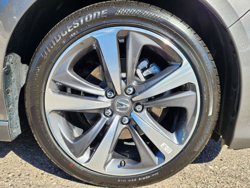 Certified 2025 Acura TLX w/ Technology Package image 21