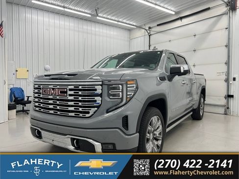 Used 2025 GMC Sierra 1500 Denali AWD/4WD image 6