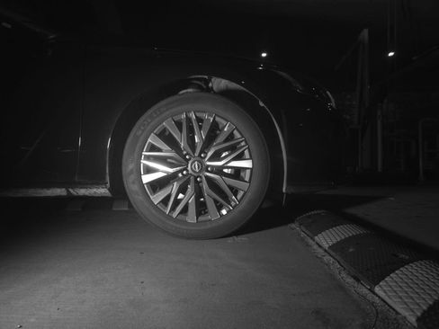 Used 2025 Nissan Altima 2.5 SV FWD image 16