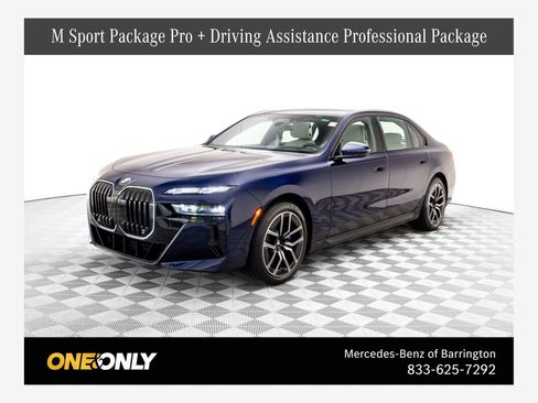 Used 2025 BMW 760i xDrive w/ Executive Package image 1