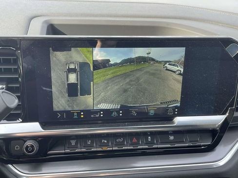 New 2026 Chevrolet Silverado 3500 High Country w/ Technology Package image 23