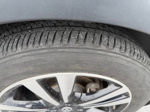 Used 2019 Nissan Kicks SR FWD image 7