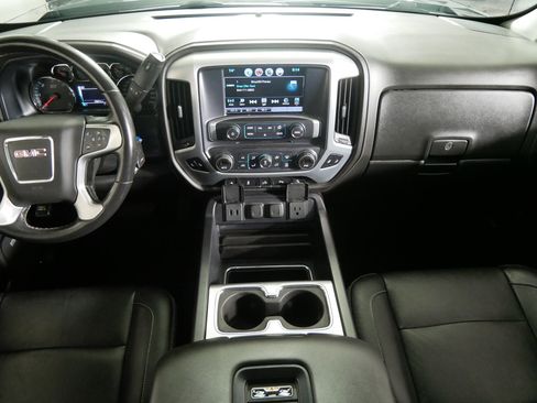 Certified 2018 GMC Sierra 1500 SLT w/ SLT Premium Package AWD/4WD image 10