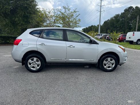 Used 2015 Nissan Rogue S FWD image 8