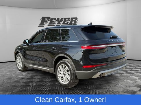Used 2025 Lincoln Corsair AWD image 3