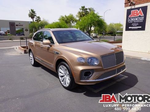 Used 2021 Bentley Bentayga image 76