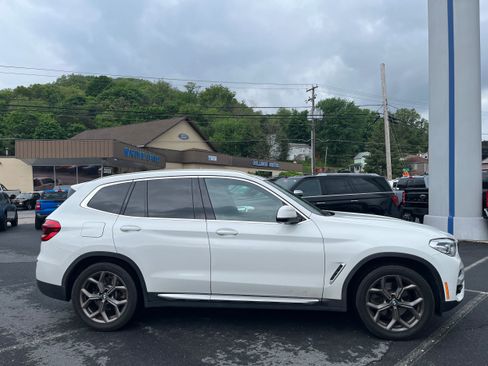 Used 2021 BMW X3 xDrive30i w/ Premium Package AWD/4WD image 4