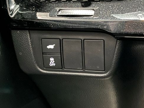 Used 2025 Honda CR-V Sport Touring image 31