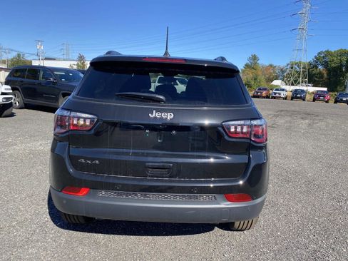 New 2026 Jeep Compass Limited image 4