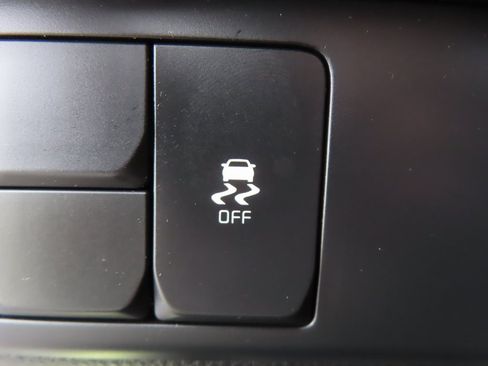 Used 2014 Kia Soul + image 12