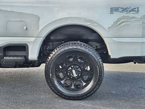 New 2026 Ford F350 Lariat w/ Black Appearance Package image 12