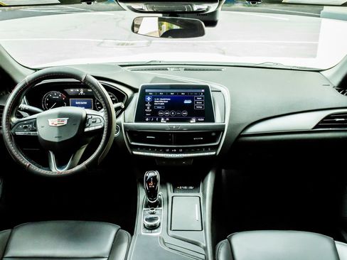 Used 2022 Cadillac CT5 Luxury RWD image 14
