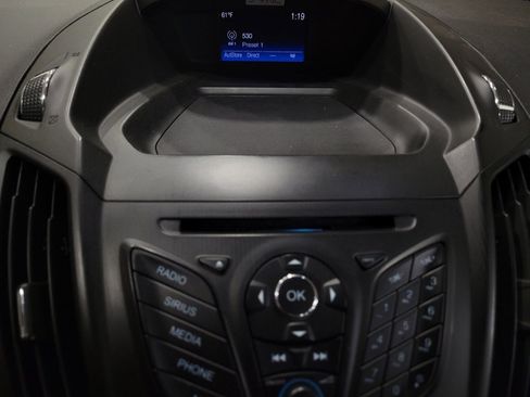 Used 2016 Ford Escape SE image 25