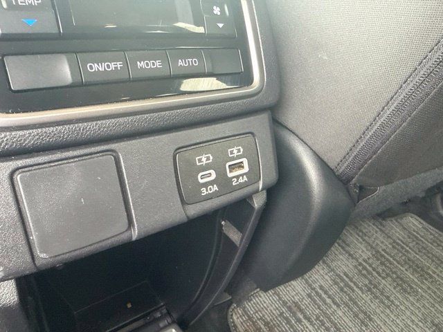 Used 2025 Subaru Ascent Premium AWD/4WD image 20