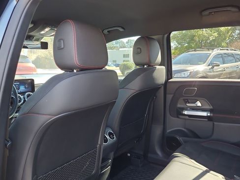 Certified 2025 Mercedes-Benz GLB 250 image 12