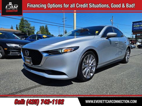 Used 2019 MAZDA MAZDA3 Sedan FWD image 1