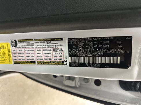 Certified 2024 Lexus RX 500h F Sport w/ Convenience Package AWD/4WD image 35