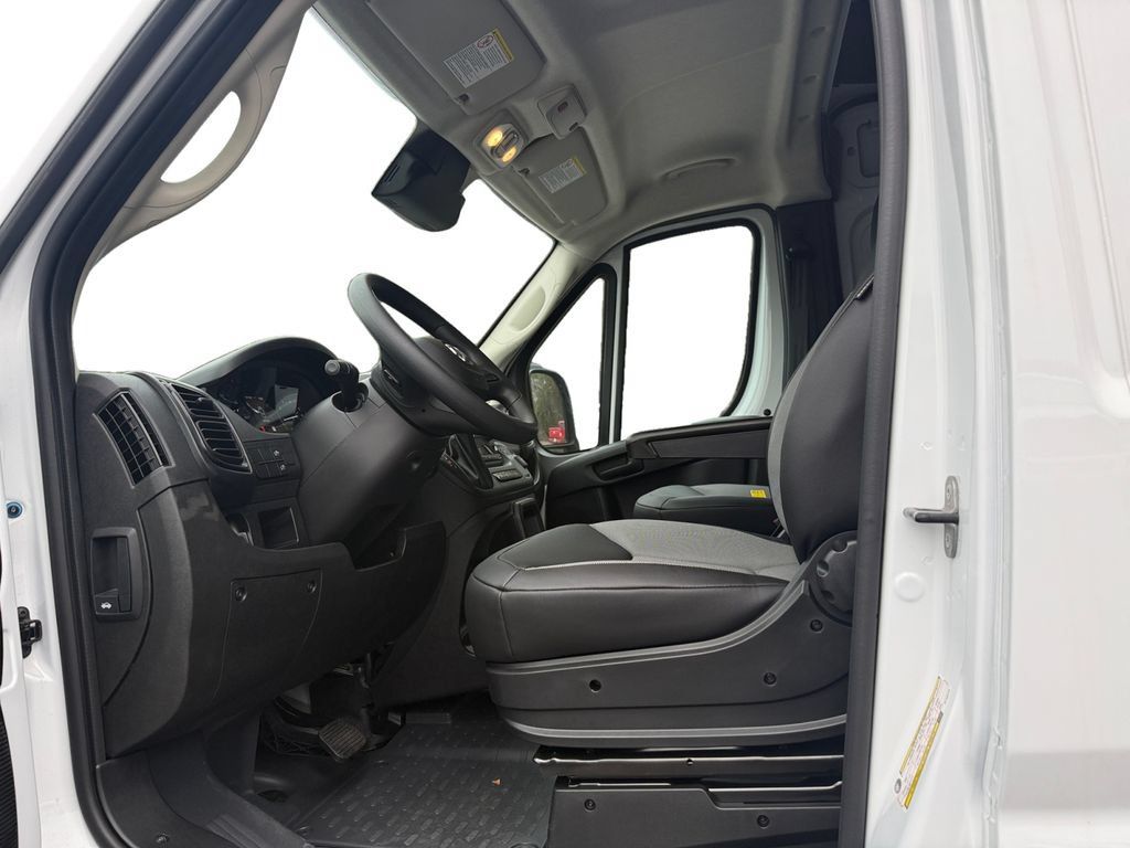New 2026 RAM ProMaster 2500 FWD image 9