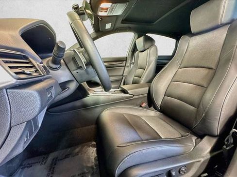 Used 2019 Honda Accord Sport image 19