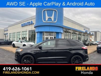 Used 2022 Ford Edge SE w/ Black Appearance Package