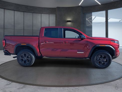 Used 2024 GMC Canyon Elevation w/ Trailering Package image 7