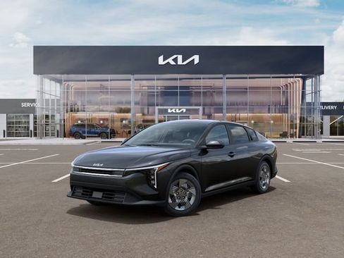 New 2026 Kia K4 FWD image 1