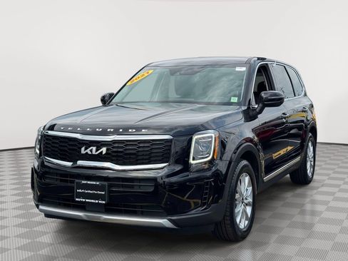 Used 2022 Kia Telluride LX AWD/4WD image 3