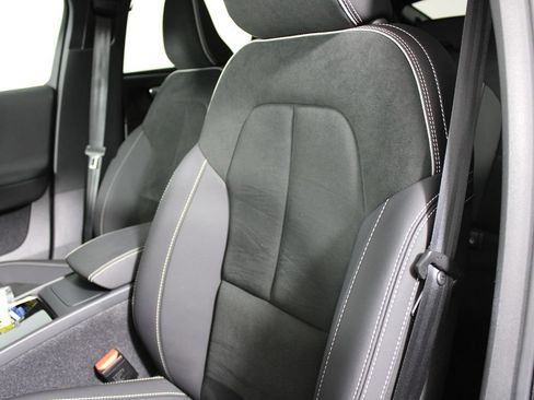 Used 2023 Volvo C40 P8 Recharge Ultimate AWD/4WD image 15