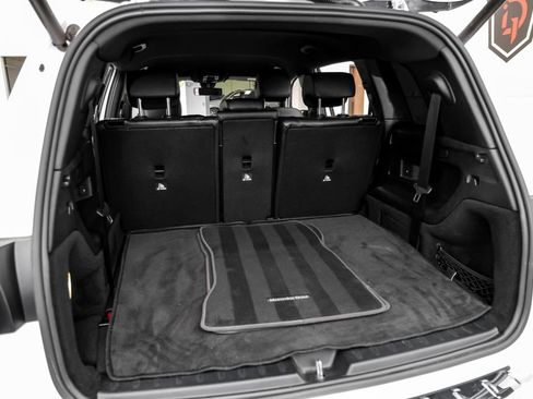 Used 2021 Mercedes-Benz GLB 250 w/ Premium Package image 57