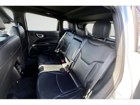 Used 2025 Jeep Compass Limited w/ High Altitude Package image 22