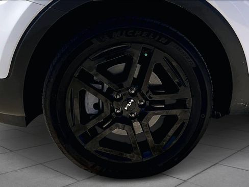 Used 2024 Kia Telluride SX Prestige X-Line image 11