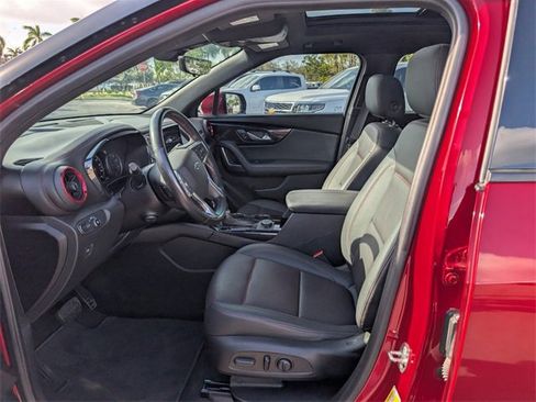 Used 2021 Chevrolet Blazer RS w/ Enhanced Convenience Package image 5