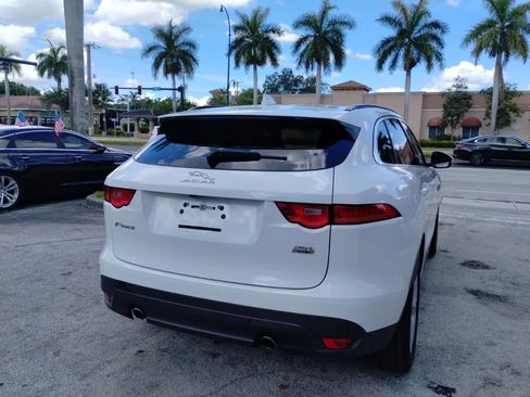 Used 2019 Jaguar F-PACE Premium AWD/4WD image 14