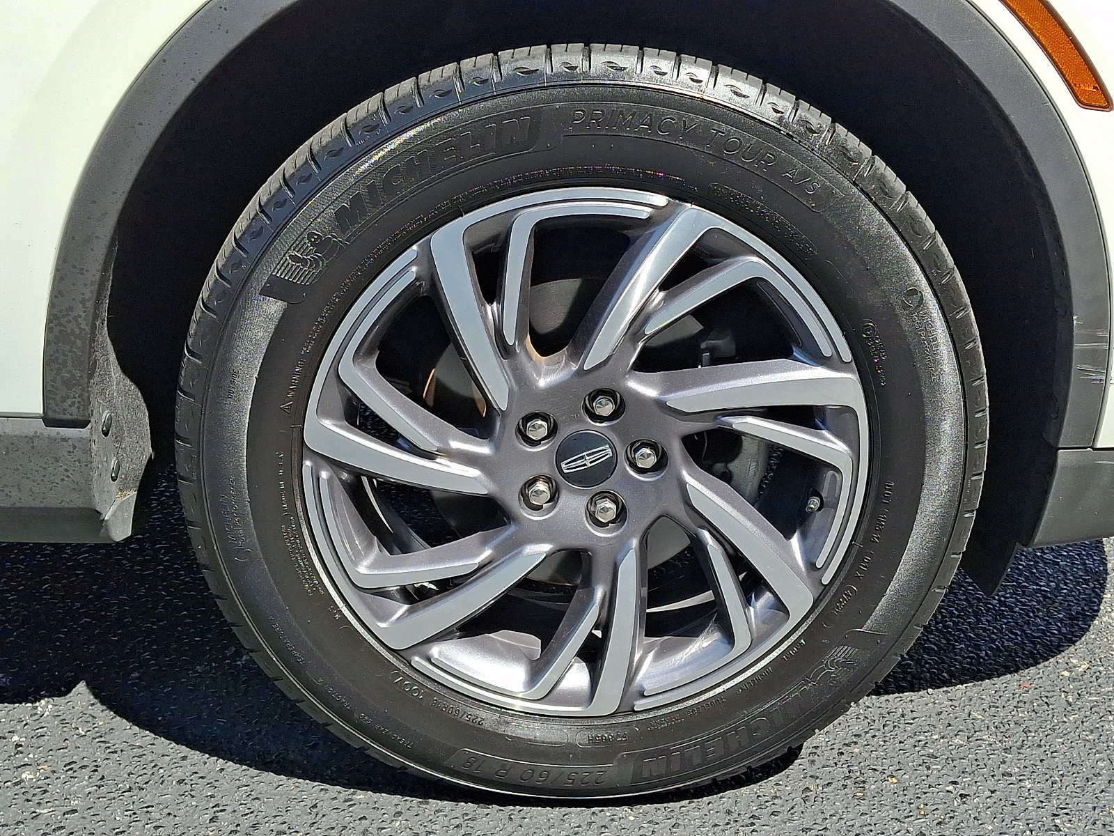 Used 2023 Lincoln Corsair FWD image 8