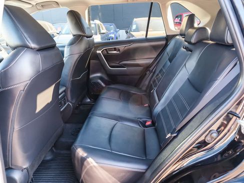 Used 2025 Toyota RAV4 XLE Premium FWD image 19