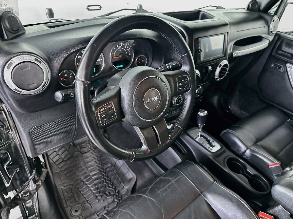 Used 2012 Jeep Wrangler Sahara w/ Connectivity Group AWD/4WD image 25