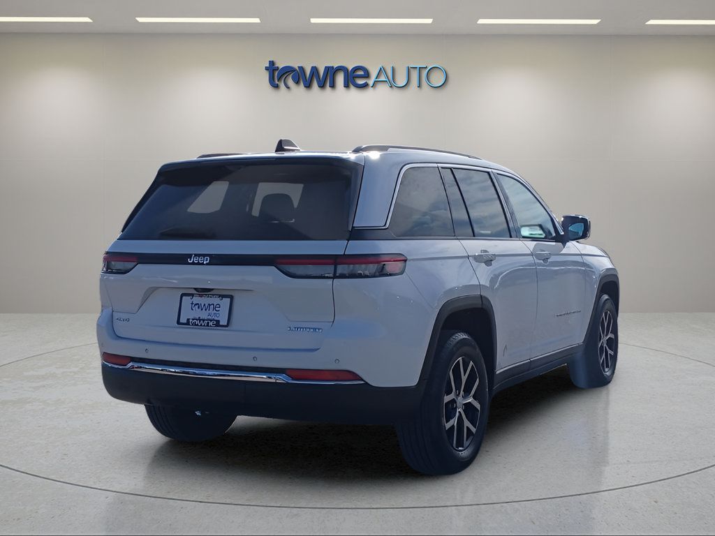 Used 2023 Jeep Grand Cherokee Limited w/ Luxury Tech Group II AWD/4WD image 6