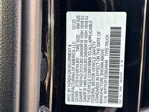 Used 2025 Honda Ridgeline Sport image 34