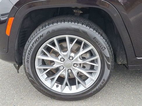 Used 2022 Jeep Grand Cherokee Summit image 9